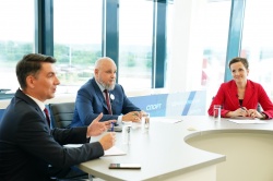 Сергей Цивилев: в КуZбассе дети участников СВО будут ездить в пригородном транспорте бесплатно